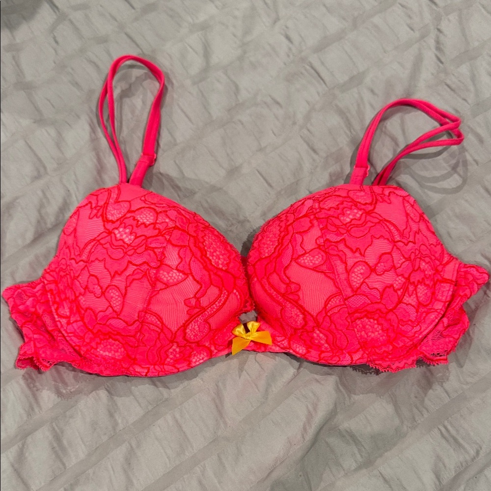 Victoria’s Secret Very Sexy Lace Push-Up Bra in Neon Pink